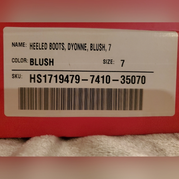 NEW Shoedazzle Dyonne Heeled Boot. Size 7. Blush color. - Picture 7 of 8